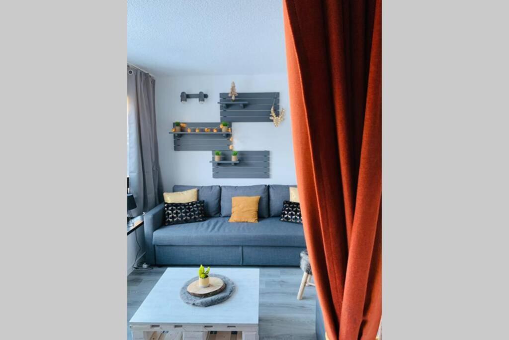 Studio 1600 Pied Des Pistes Avec Magnifique Vue Puy-Saint-Vincent Exterior photo